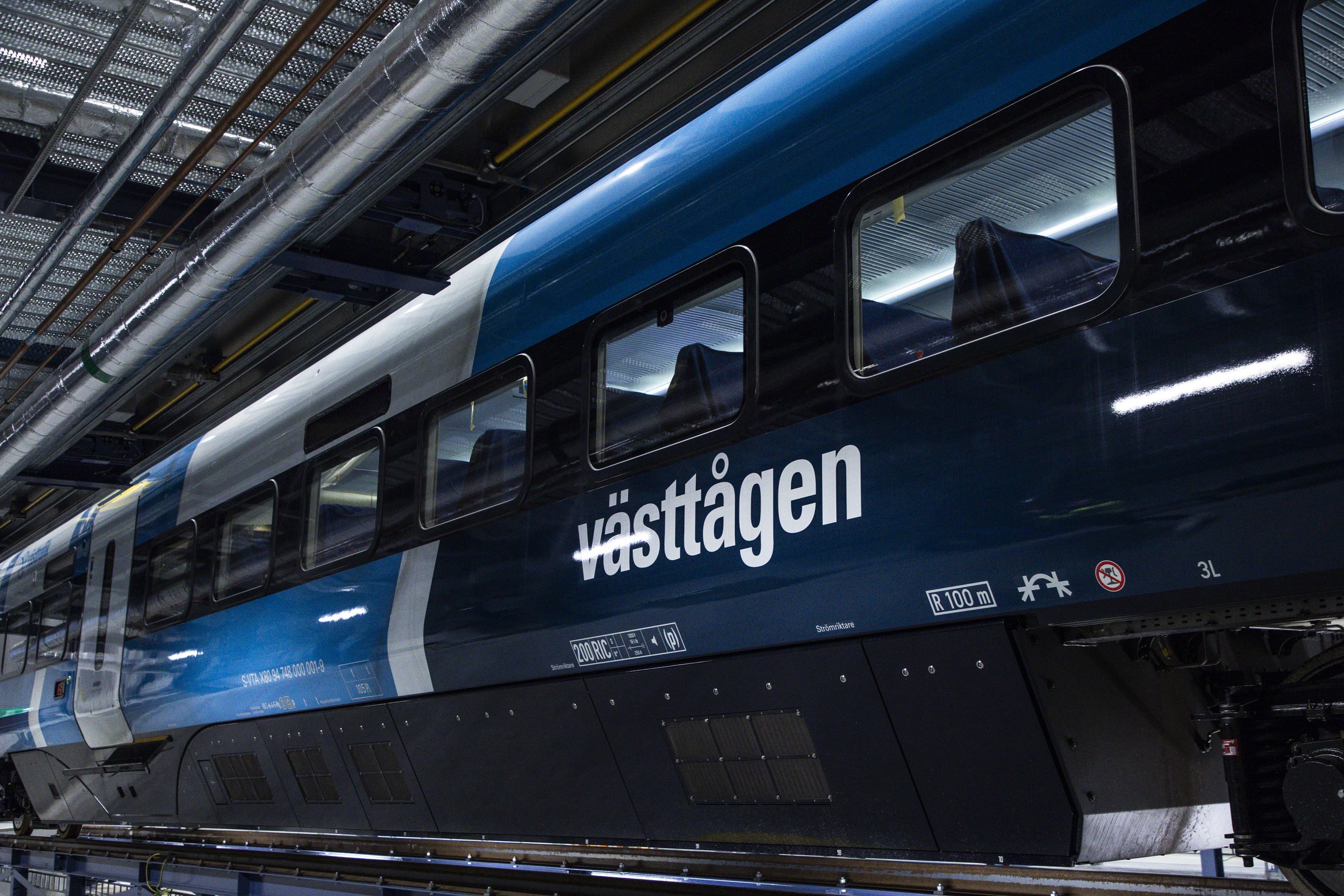 Västtrafiks nya tåg längs Västlänken. Foto: Eddie Löthman för Västtrafik. 